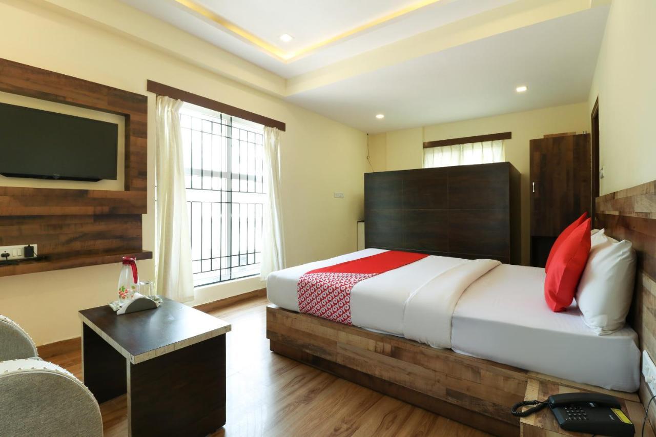 Oyo 36197 Royal Wood Bangalore Exterior photo