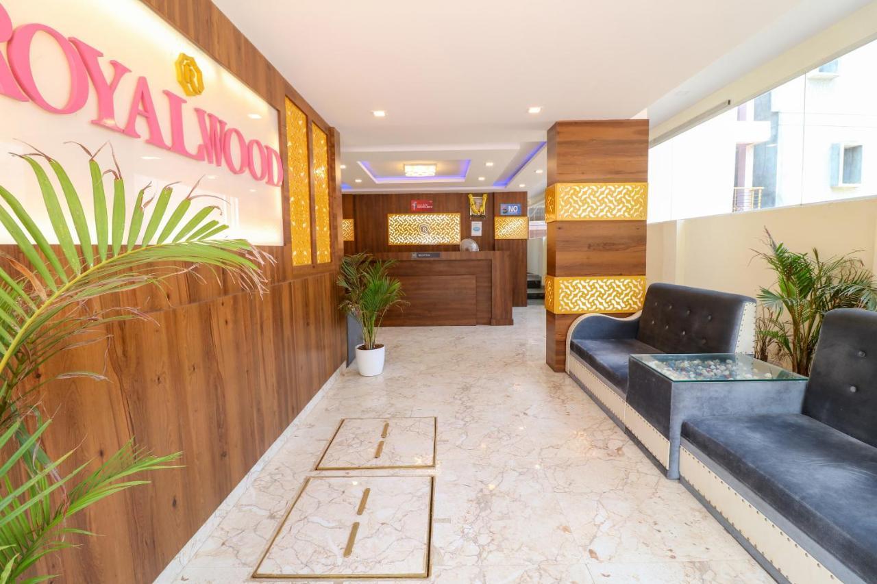 Oyo 36197 Royal Wood Bangalore Exterior photo